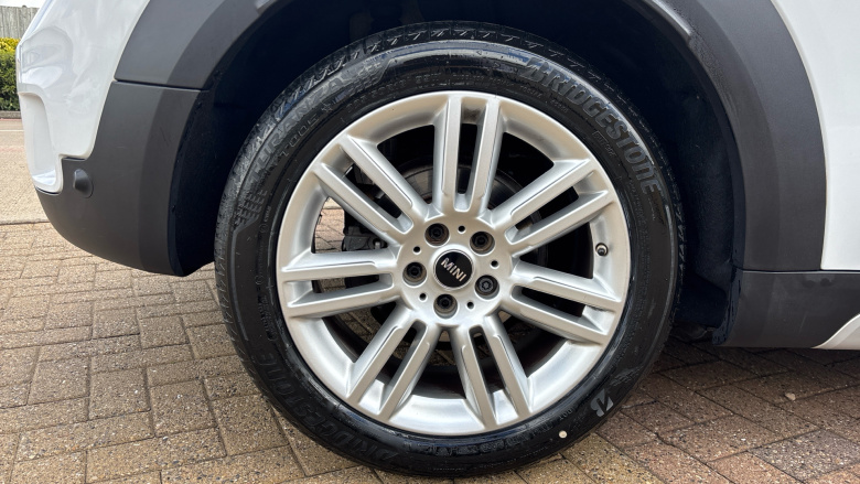 MINI Countryman 1.5 Cooper Exclusive 5dr Petrol Hatchback